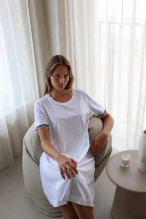 JERSEY KLEED KORTE MOUWEN perfect white