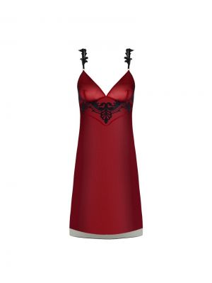 BELLISSIME INCONNUE OMBRE ROUGE